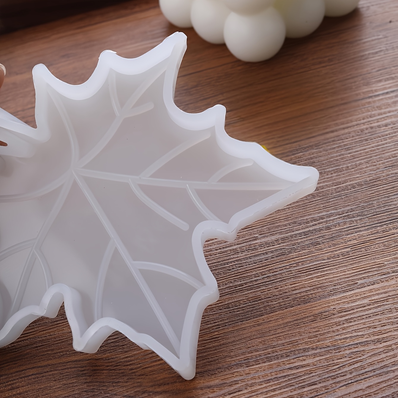 แม่พิมพ์ซิลิโคนรูปใบเมเปิ้ล 1  - Soap Making Silicone Molds บทวิจารณ์และราคา