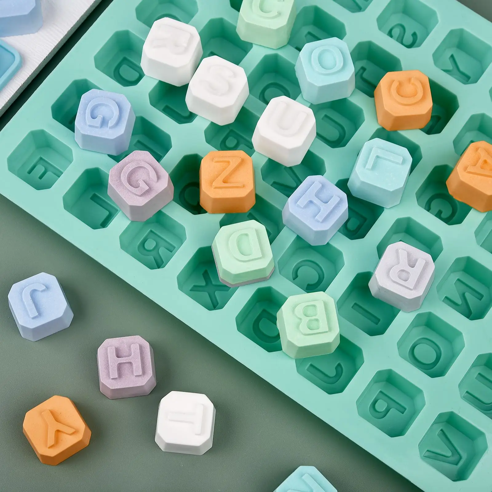 48 ตัวอักษร Enghish ตัวอักษรตั - Soap Making Silicone Molds บทวิจารณ์และราคา